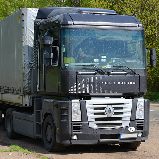 Renault Magnum à partir de 2005 et Premium de 2006 à 2013