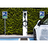 Uso di Wallbox trifase per ricarica auto elettriche con cavo tipo 2 da 7 m 500