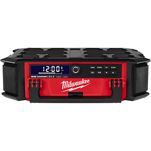 DAB+ Radio und M18 PACKOUT Ladegerät Batterie/Strom