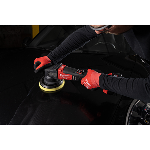 Verwendung von Exenter Poliermaschine mit Orbitalfunktion 21 mm M18 FUEL 500