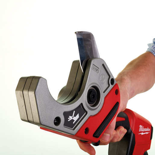Verwendung von Rohrschneider PEX M12 505