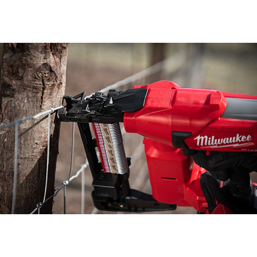 Verwendung von Klammergerät für Zäune M18 FUEL 500