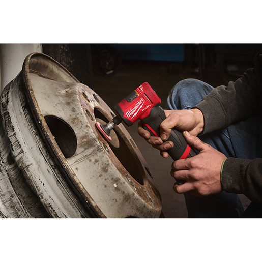 Mini smerigliatrice angolare velocità variabile M12 FDGA2-522BA Uso di Mini smerigliatrice angolare velocità variabile M12 FDGA2-522BA 500