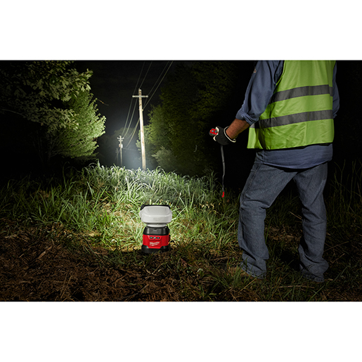 Verwendung von Fernsteuerbarer LED-Scheinwerfer mit großer Reichweite M18 500