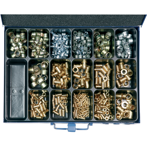 Sortiment von Buchsen und Bikonussen für Verbindungen