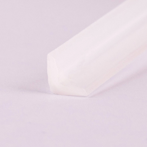 Detail von 15 ANG-PP-LATTEN SCHWARZ 1,5X5,8/5,8X300 300