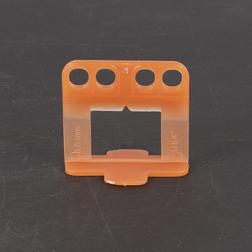LIVELLATORE PIASTRELLE 0,5 MM 150PZ Dettaglio di LIVELLATORE PIASTRELLE 0,5 MM 150PZ 300
