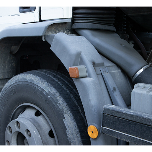 Utilisation de CATAD AVEC PERCAGE CINTRAL D 60 ORANGE 500