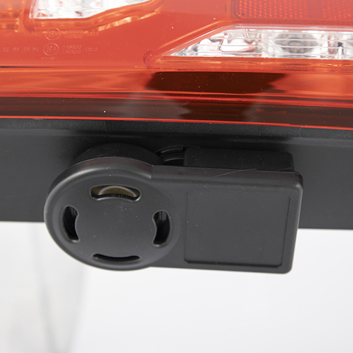 Detail von FULL LED-Rücklicht MERCEDES ACTROS MP5 310