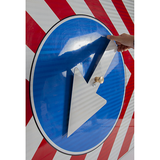 Verwendung von Panel 90X90 OBLIGATORISCHE PASSAGE 500