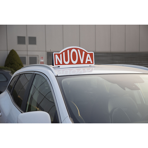 Uso di CARTELLO MAXI MAGNETICO NUOVA 500