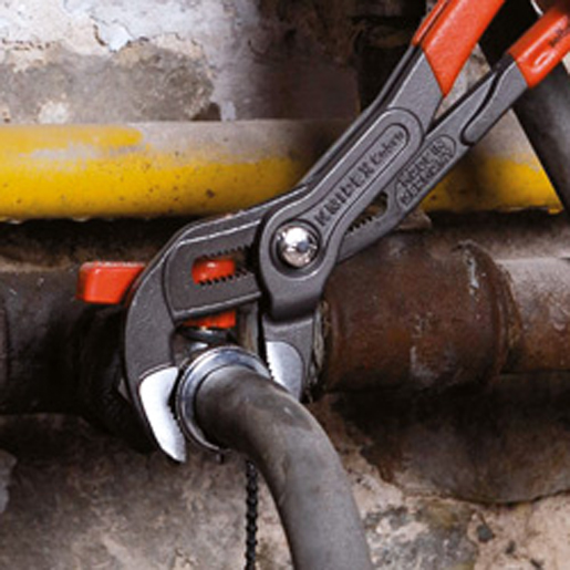 PINZA REGOLAB TUBI-DADI MM 300 Uso di PINZA REGOLAB TUBI-DADI MM 300 505