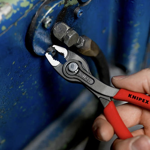 Utilisation de PINCE FRONTALE 150 MM 515