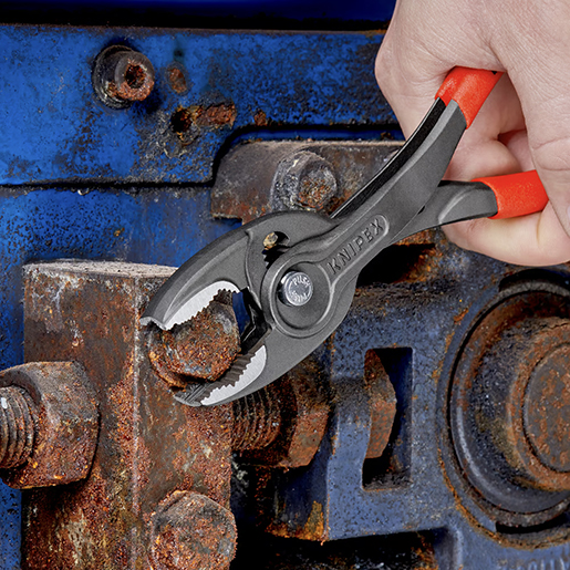 Utilisation de PINCE FRONTALE 200 MM 505