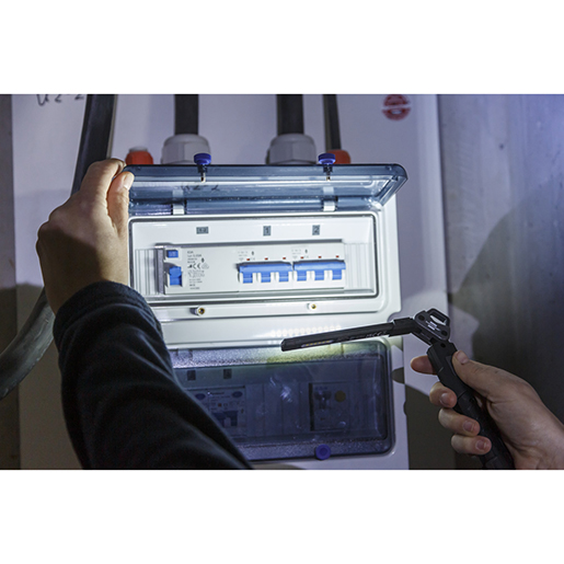 Verwendung von Wiederaufladbare tragbare LED-Lampe ULTRA SLIM 500