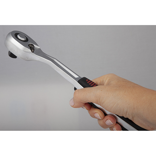 Utilisation de Cliquet réversible 1/2" poignée en caoutchouc 500