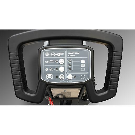 Detail von Bodenreinigungsmaschine mit Bediener am Boden PROFESSIONAL DART 305