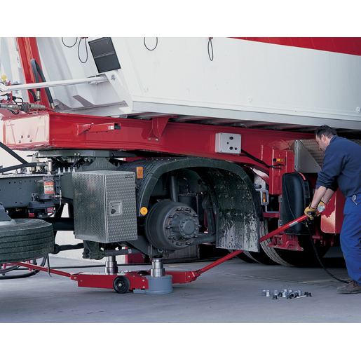 Verwendung von HYD-PNEUM WAGENHEBER 3FACH 500