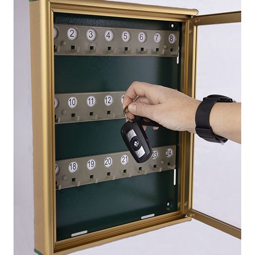 Utilisation de VITRINE PORTE CLE CM 29X37X4 500