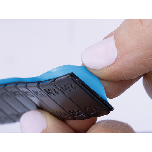 Contrappeso adesivo in ferro verniciato nero per moto 12x2,5 g Dettaglio di Contrappeso adesivo in ferro verniciato nero per moto 12x2,5 g 305