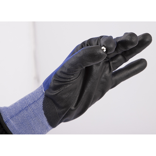 Verwendung von LIGHT-Handschuh 500