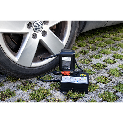 Utilisation de Kit de réparation rapide de pneus avec compresseur et scellant 500