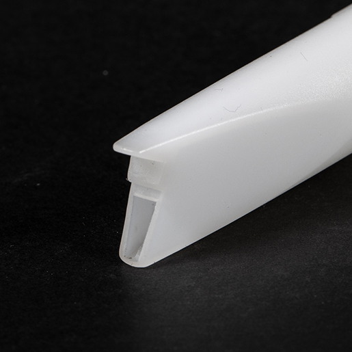 Detail von Düse mit gezackter Spitze, kurzer Typ 300