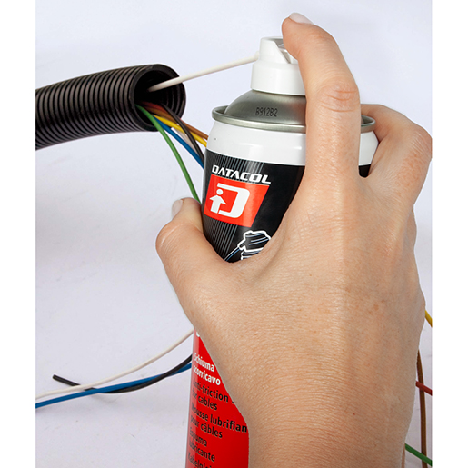 Uso di Schiuma scorricavo spray DATAQUICKLY 500